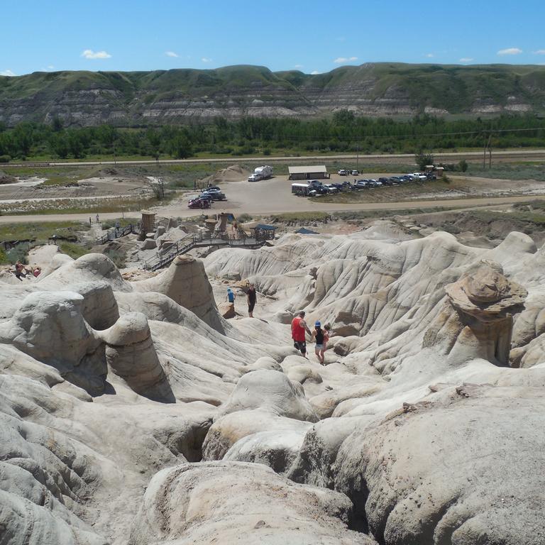 Dinosaur Trail Rv Resort & Cabins Drumheller Eksteriør billede